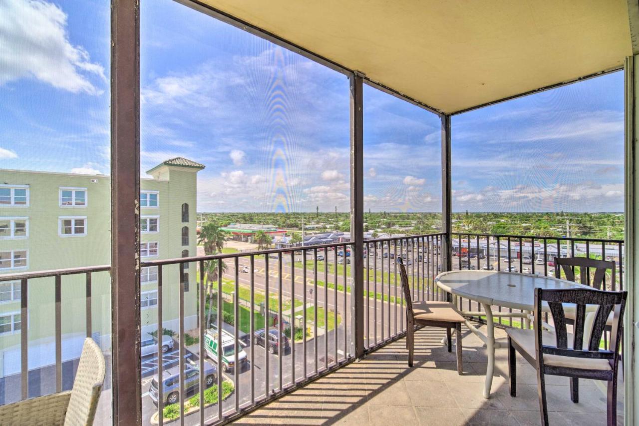 Pet-Friendly Satellite Beach Condo With Balcony! Exterior photo